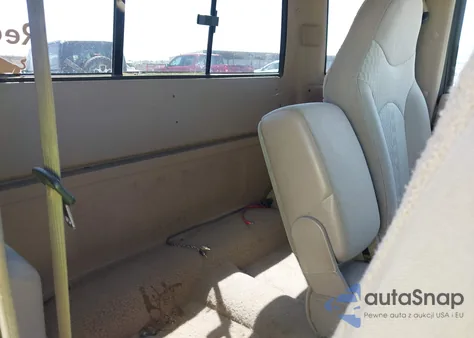 2001 Mazda B3000 Ds/Se z USA, uszkodzony, nr VIN 4F4YR16U91TM16550